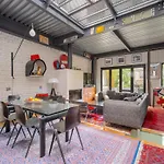 Georges * Issy-les-Moulineaux