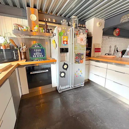 Georges Вилла *